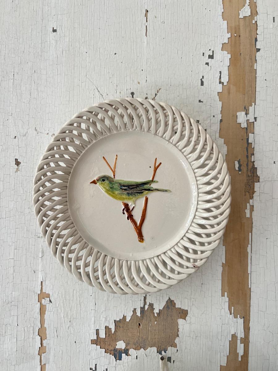 Suite de 4 assiettes faïence oiseaux 1900