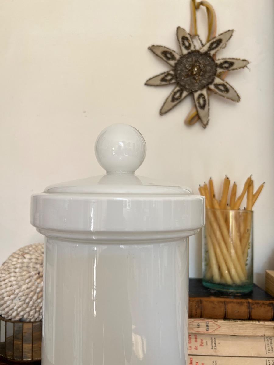 Lampe verre opalin 1950
