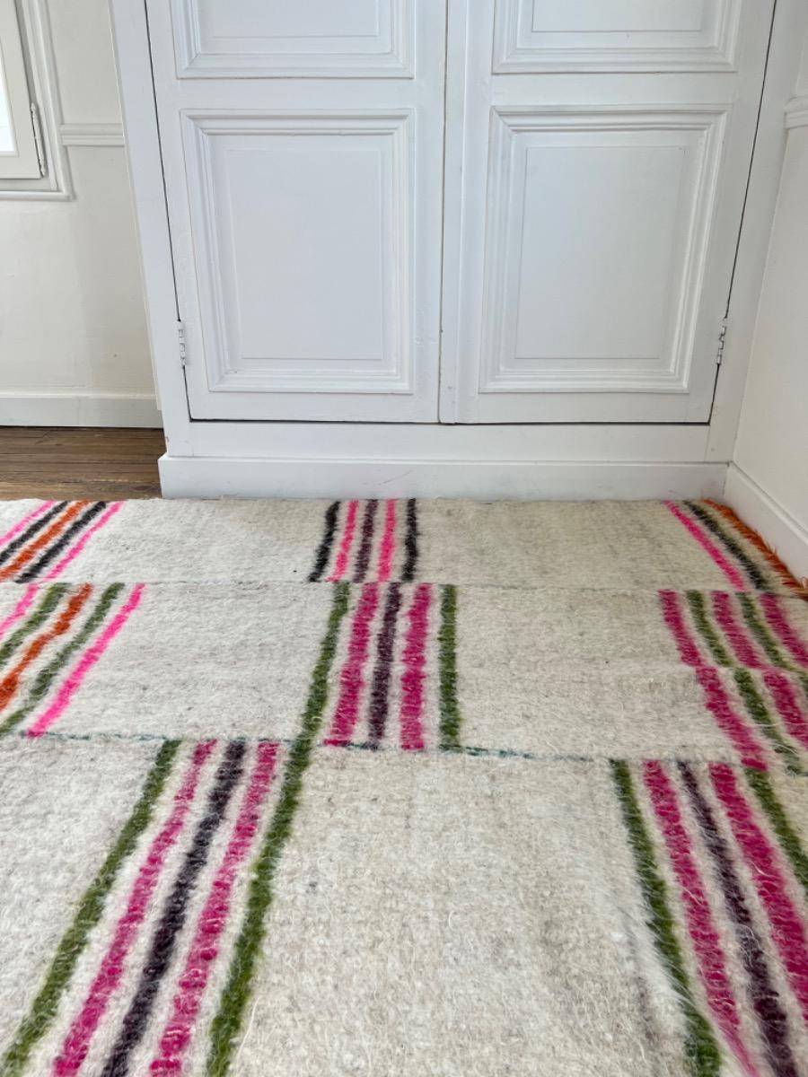 Hungarian handmade woolen rug