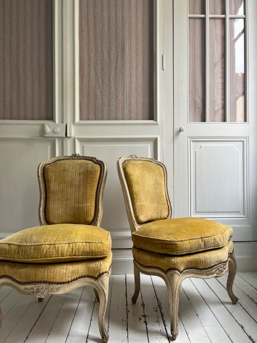 Pair of Louis XV style seaters
