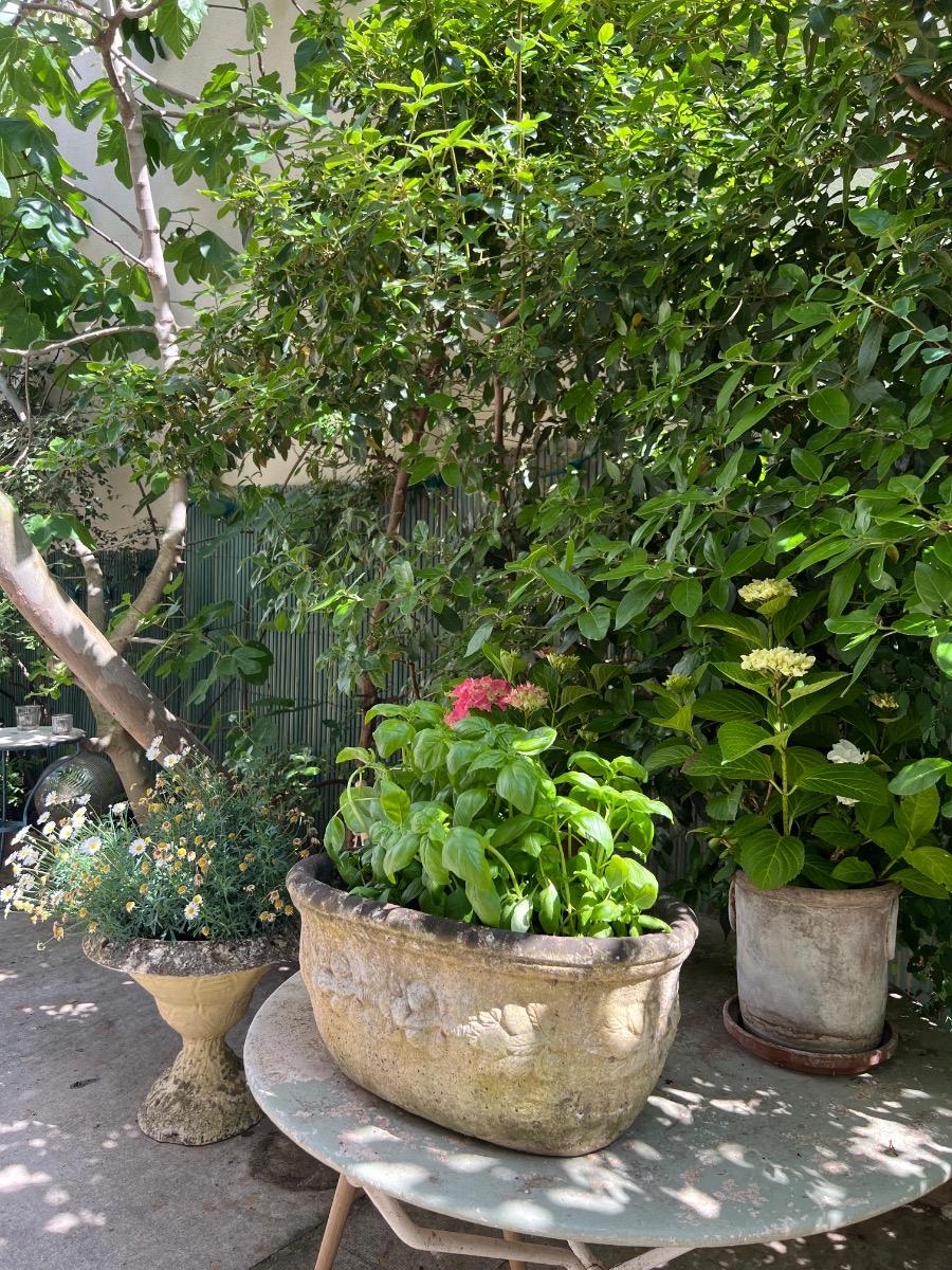 Jardinière pierre reconstituée 1940