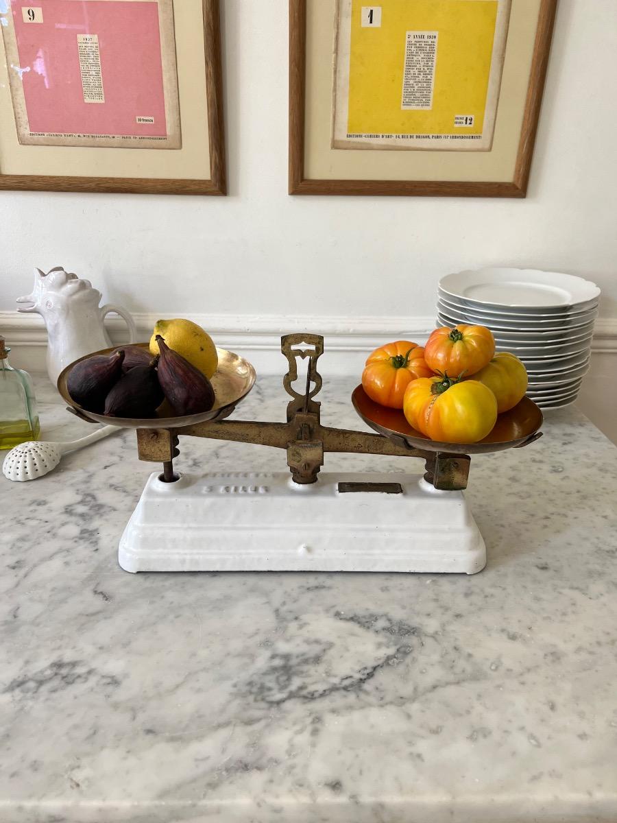 Balance fonte émaillée laiton cuivre 1930