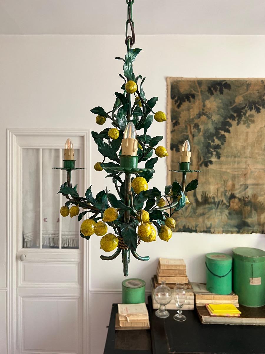 Lustre aux citrons métal peint 1960
