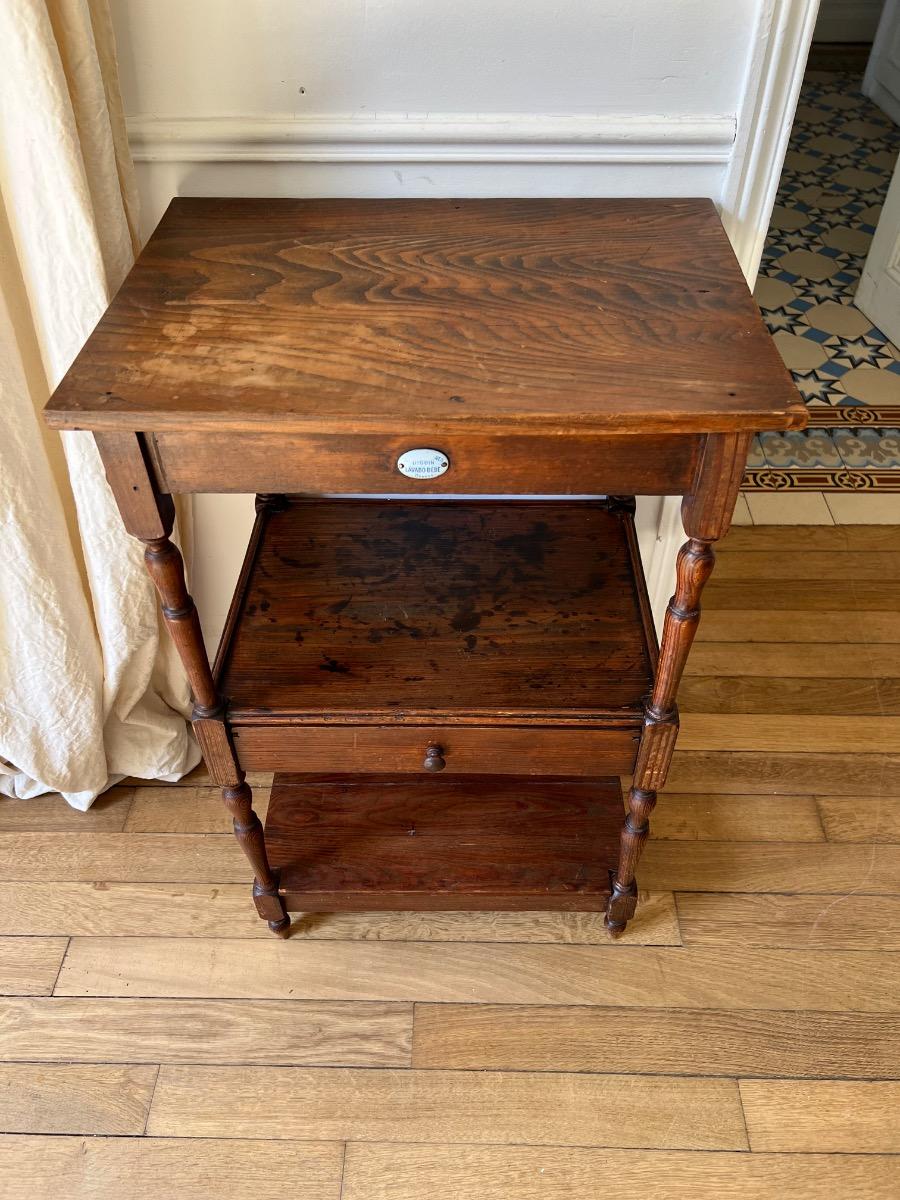 Meuble d’appoint sapin 1920