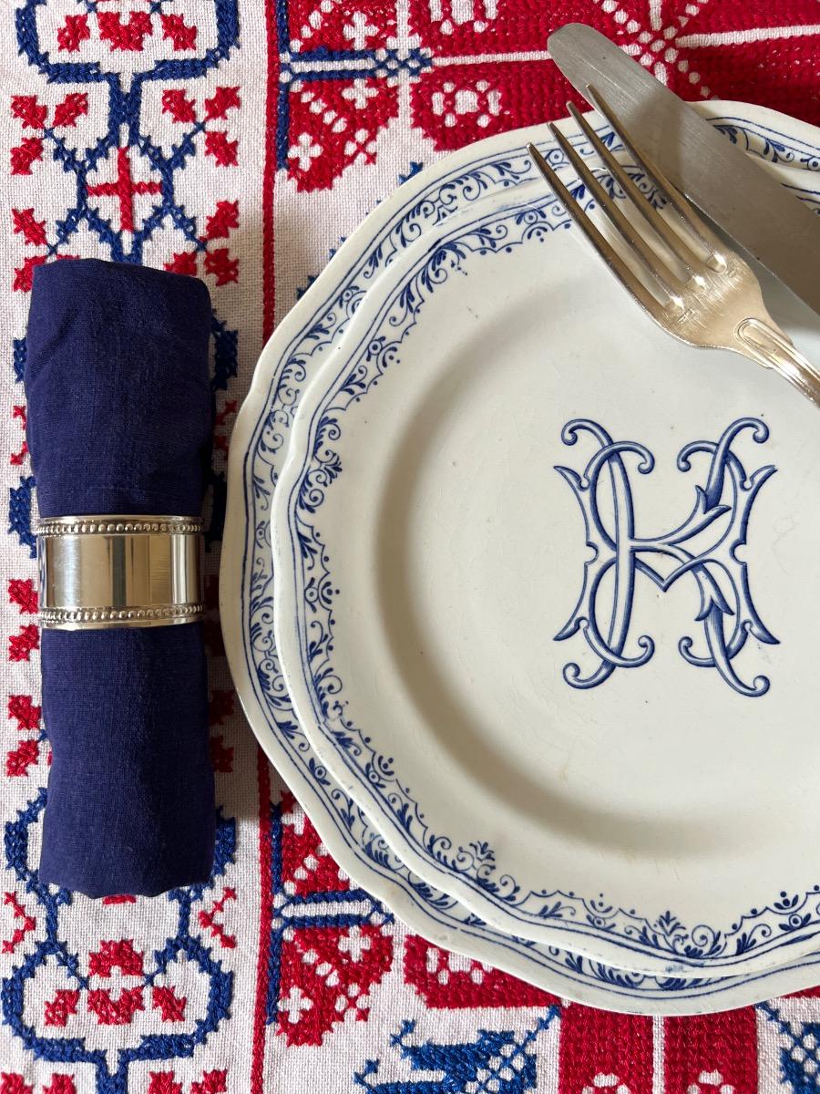 Service vaisselle GIEN monogramme 1930