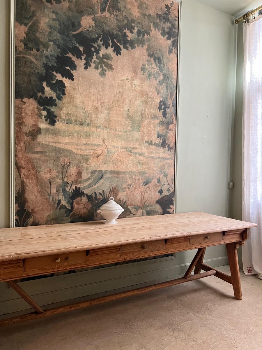 Grande table XIXème sapin, 6 tiroirs