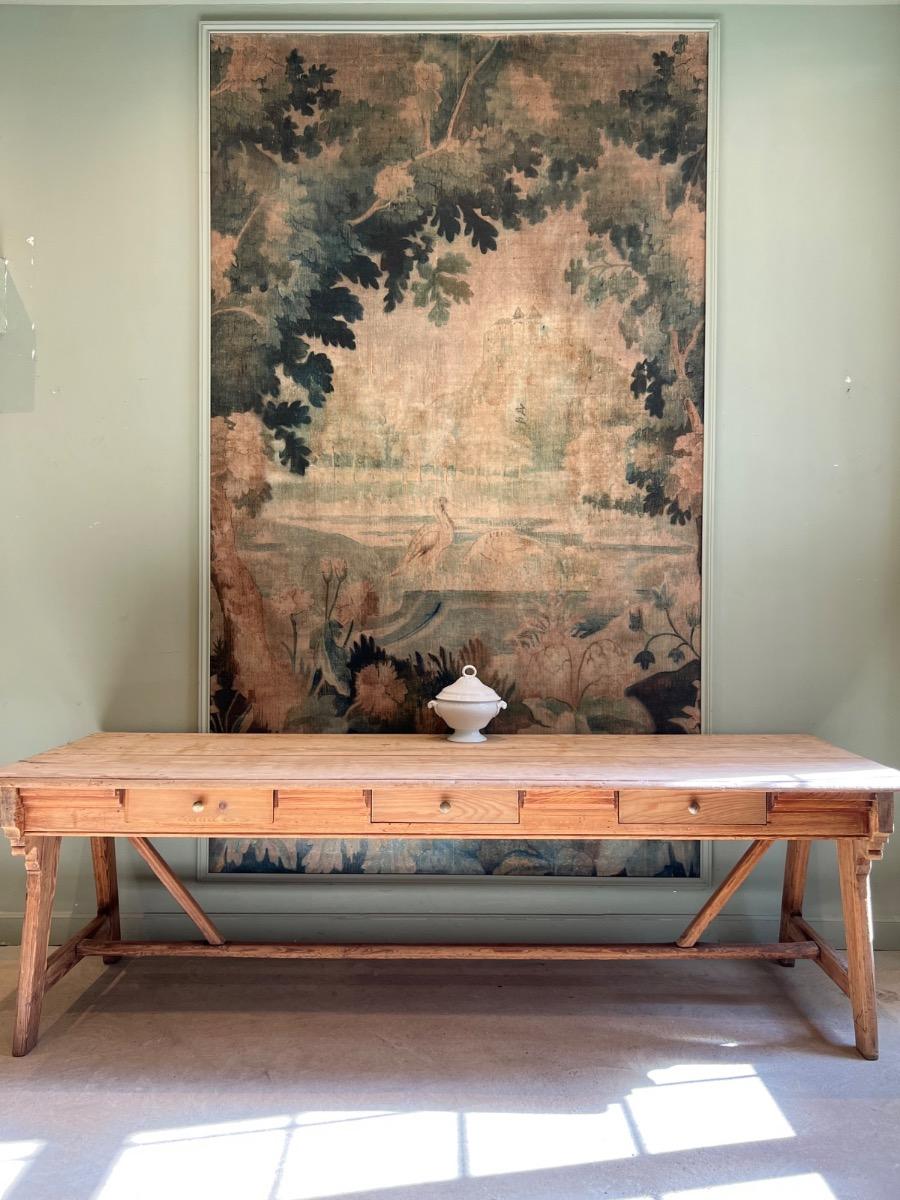 Grande table XIXème sapin, 6 tiroirs