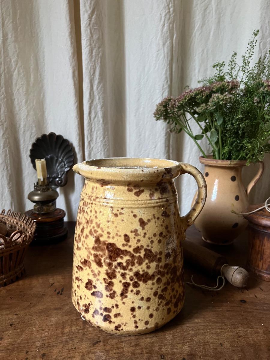 Pot à lait XIXème terre vernissée 