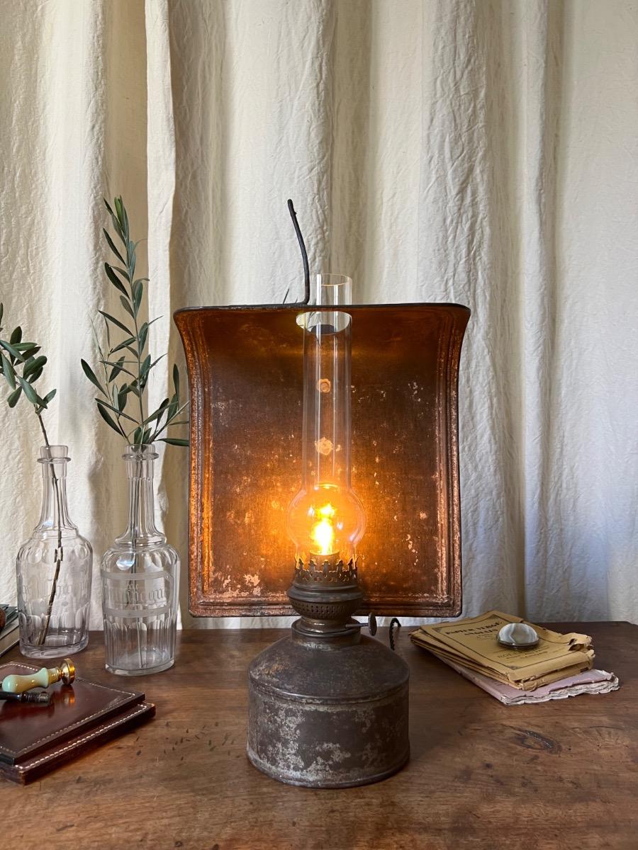 Lampe à pétrole tôle XIXème