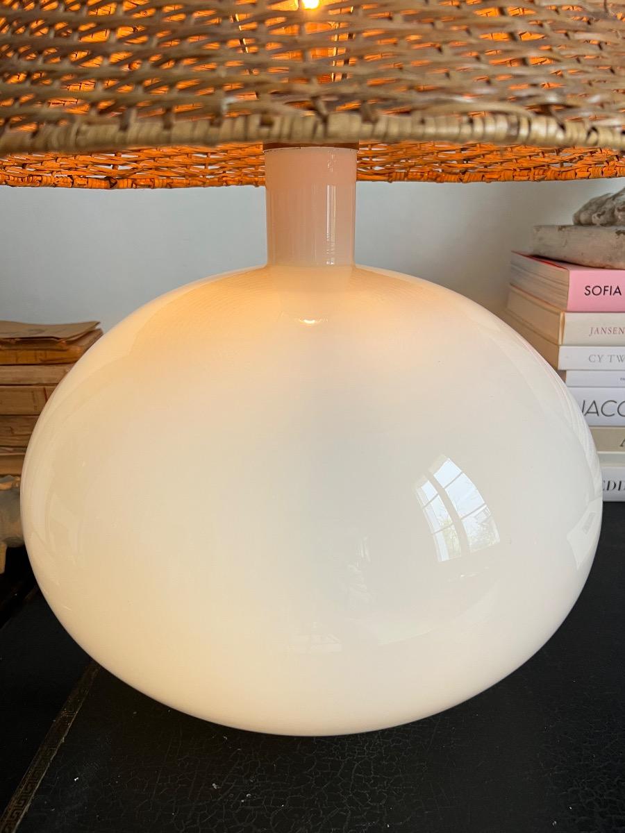 Lampe à poser opaline double-éclairage 1960