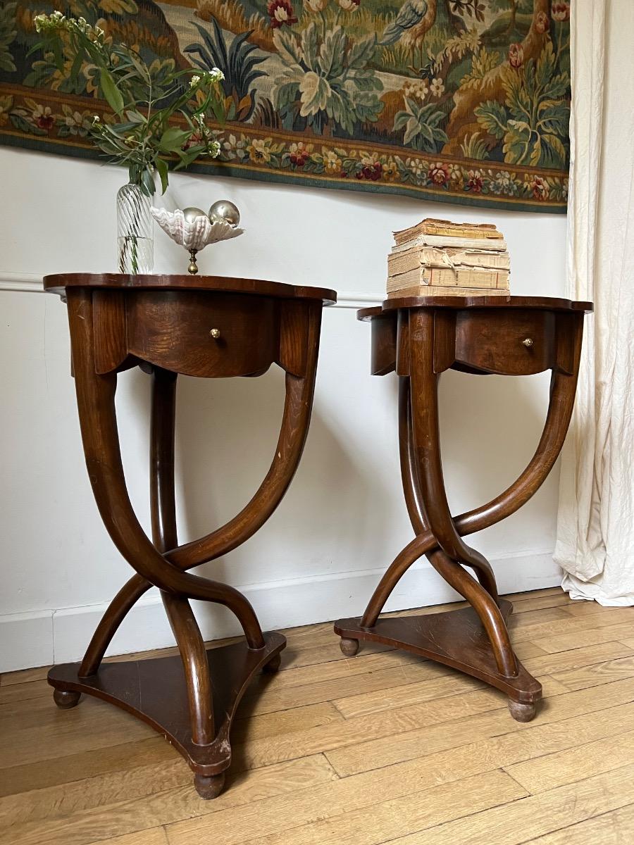 Paire de guéridons de style Biedermeier