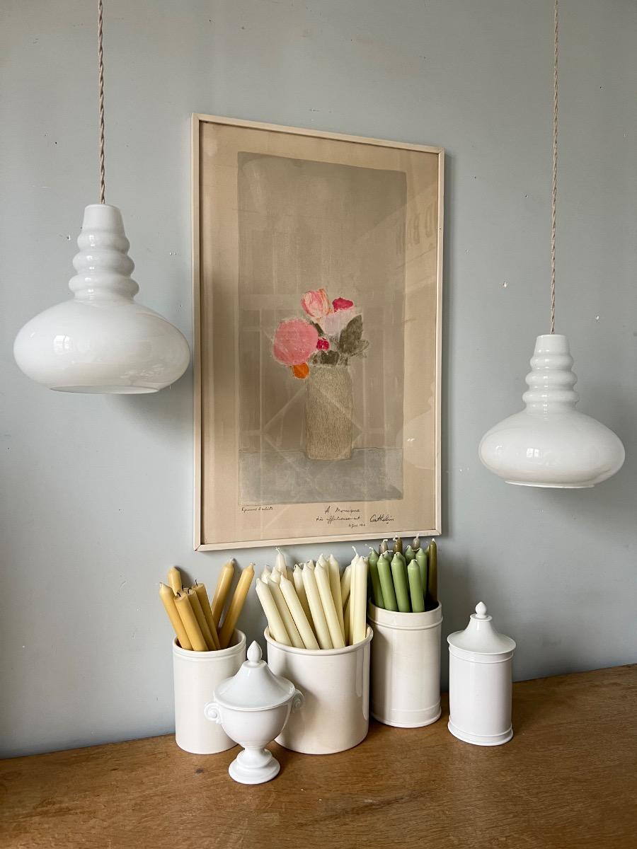 Paire de suspensions opaline 1960