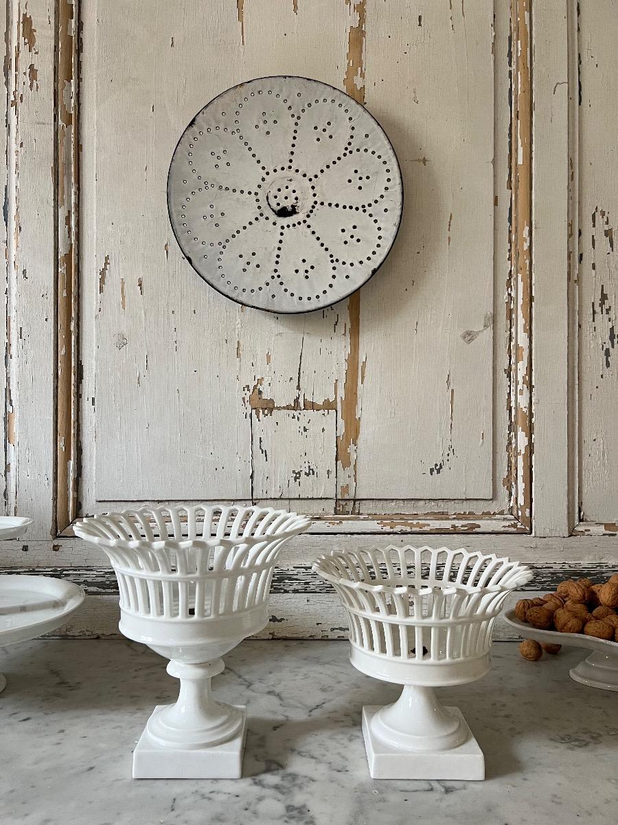 2 coupes à fruits porcelaine 1880