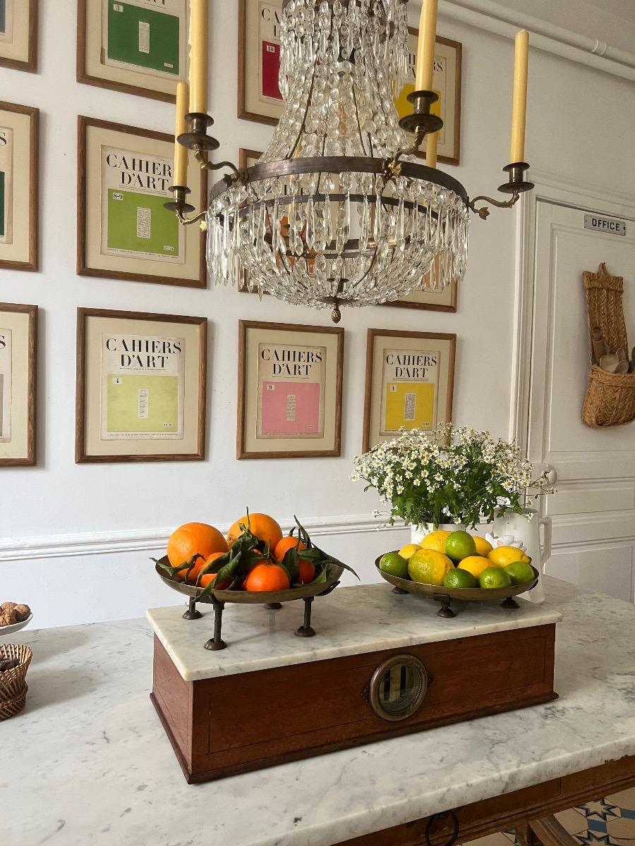 Balance noyer, marbre, cuivre 1880