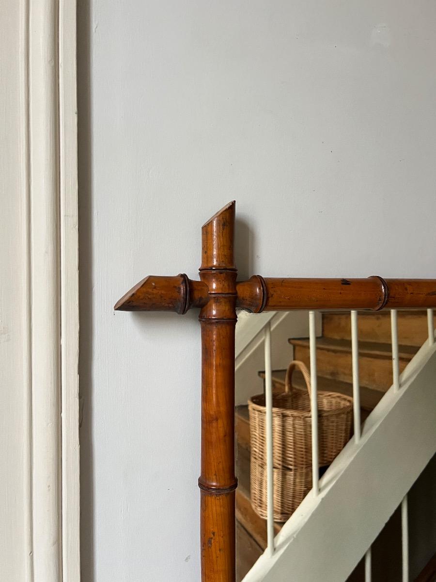 Grand miroir bois façon bambou 1920