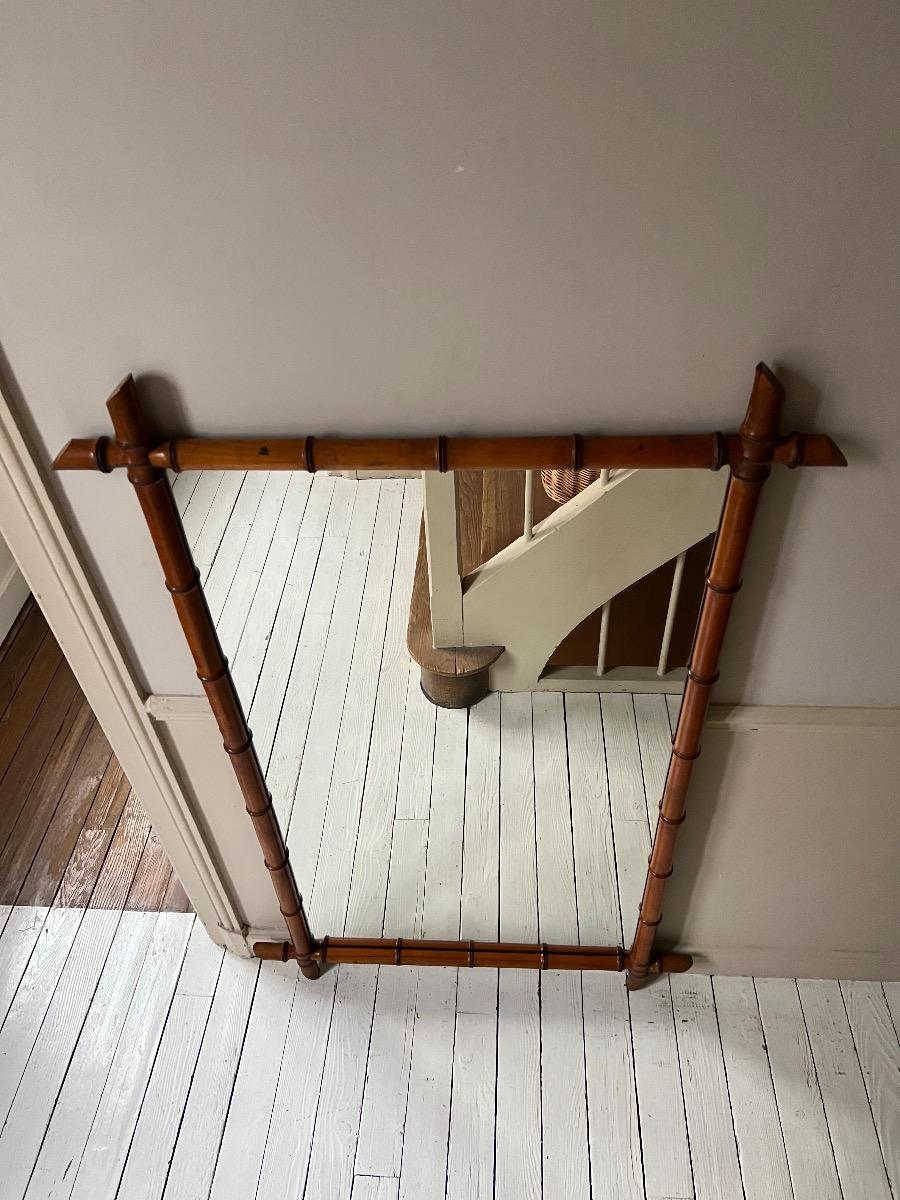 Grand miroir bois façon bambou 1920
