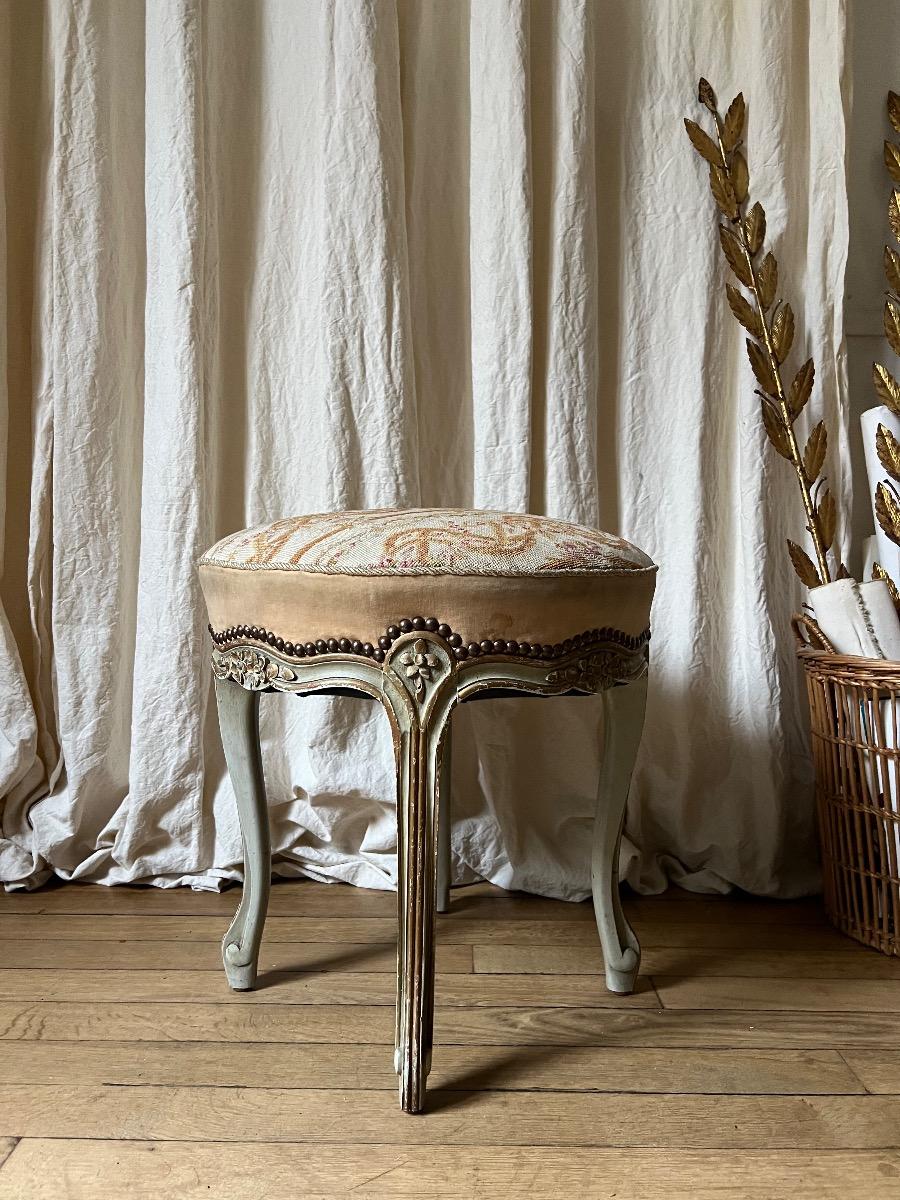 Tabouret de style Louis XV