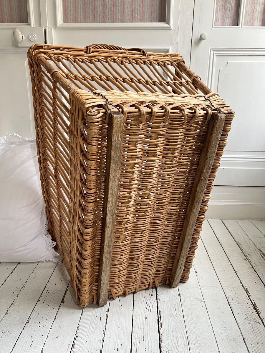 Grande corbeille osier 1940
