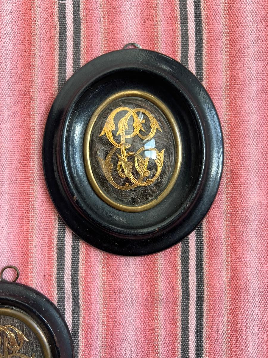 2 médaillons reliquaires NIII