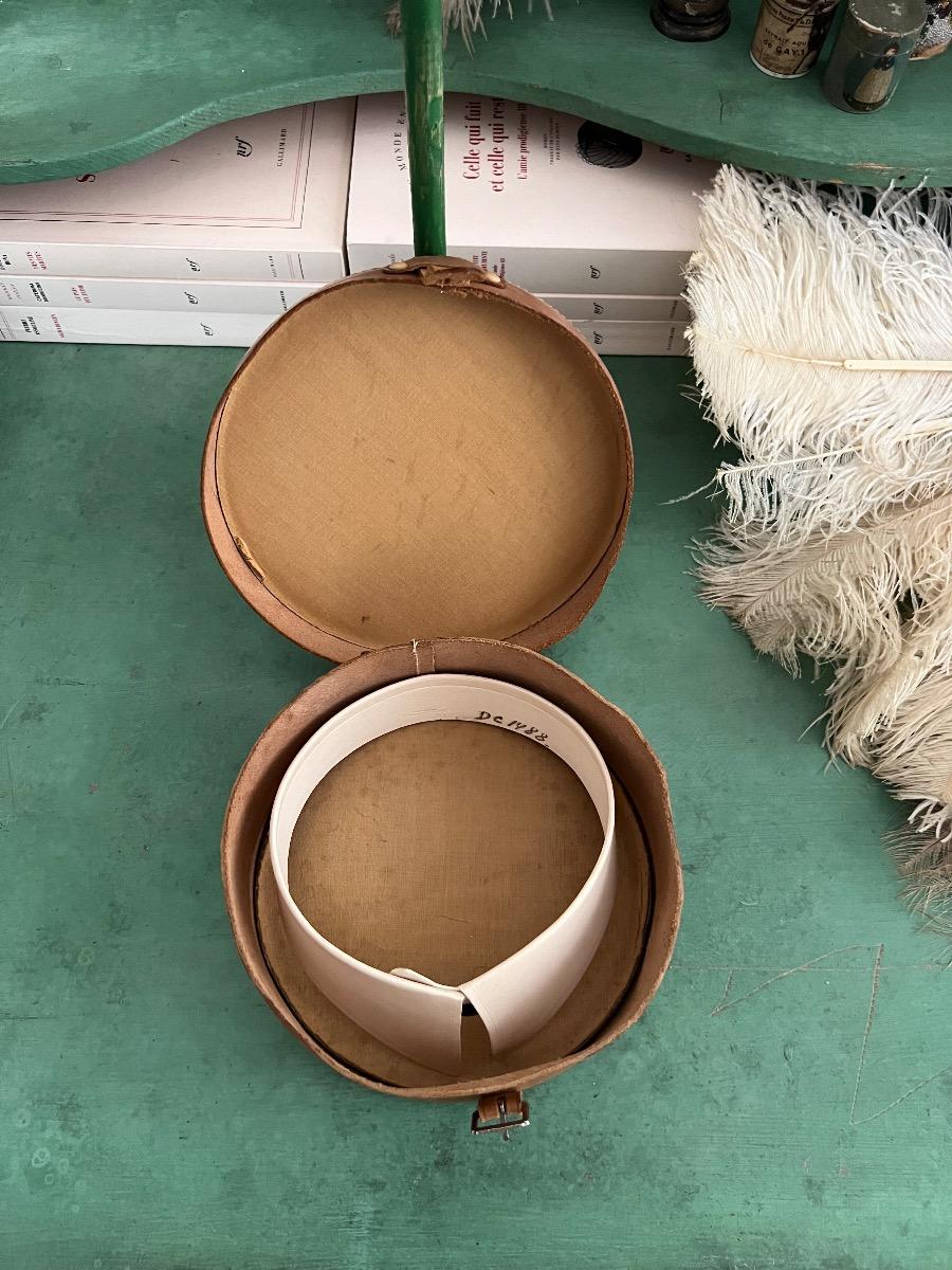 Boîte à cols cuir piqué sellier 1950