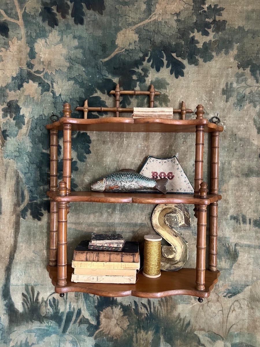 Étagère bois faux-bambou 1880