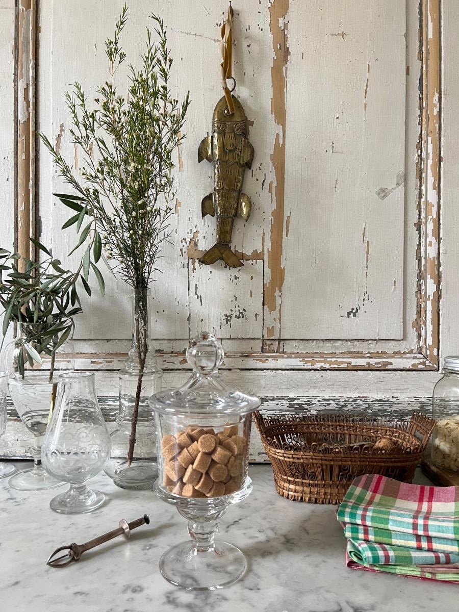 Drageoir pot couvert verre 1930