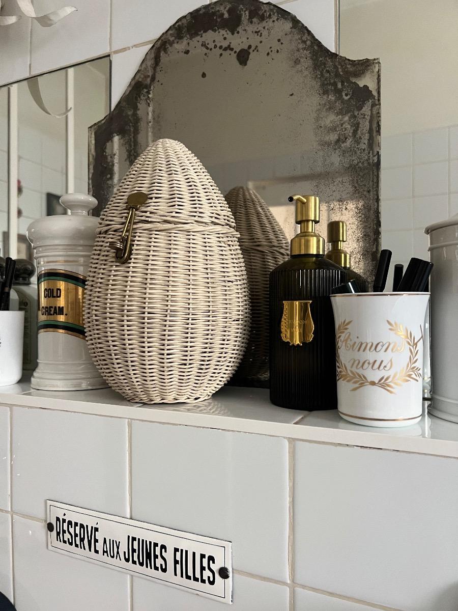 Boîte ovoïde rotin laiton 1950