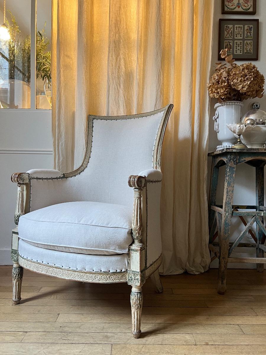 Bergère XVIIIème LXVI retapissée lin