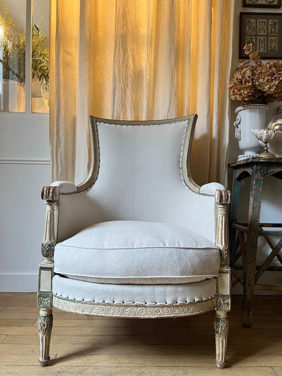 Bergère XVIIIème LXVI retapissée lin