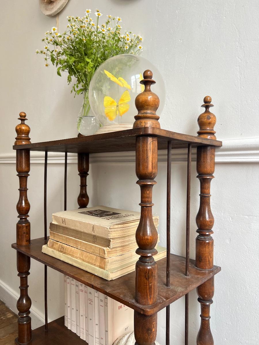 Étagère XIXème bois tourné et métal