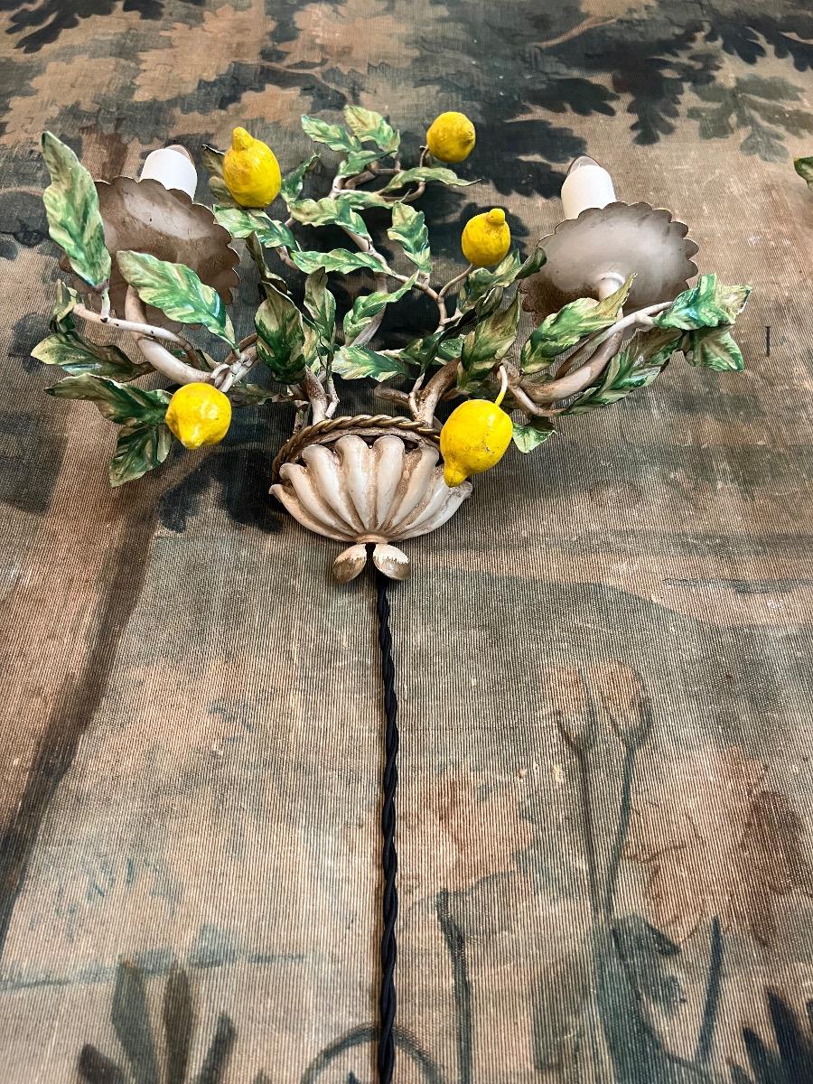 Paire d’appliques métal peint 1950