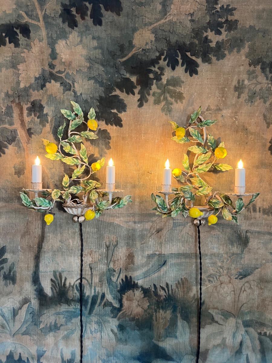 Paire d’appliques métal peint 1950