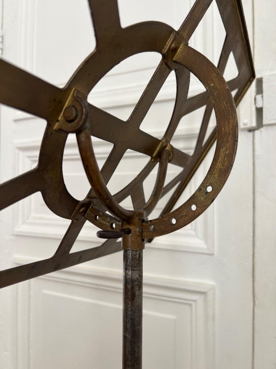 Lutrin ajustable fonte bronze métal 1920