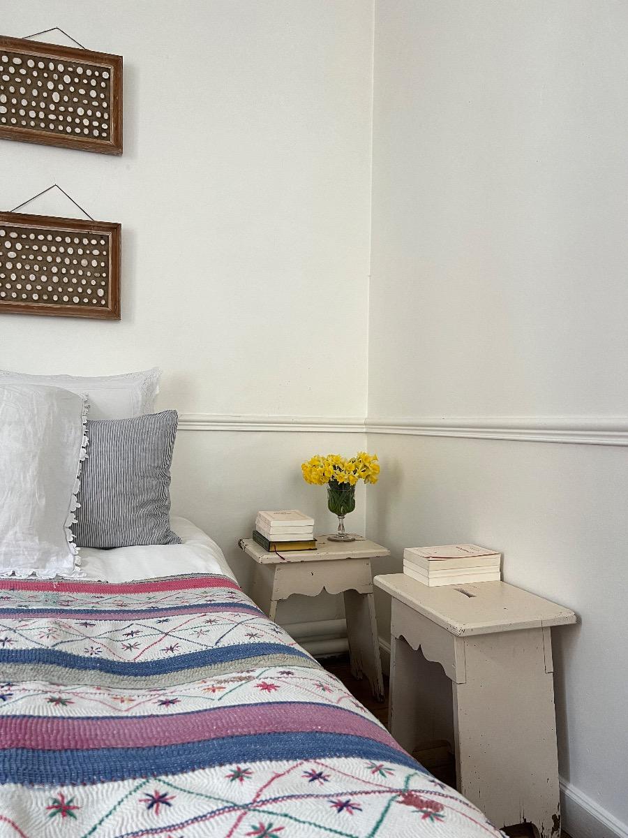 Paire de chevets bois peint 1940