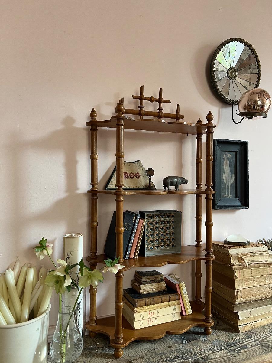 Étagère galbée XIXème