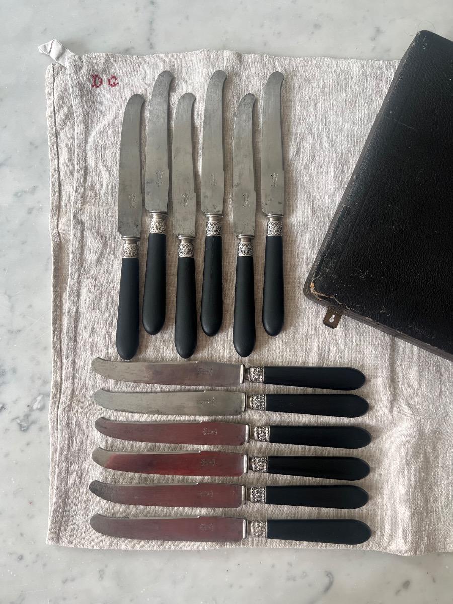Service 12 couteaux XIXème