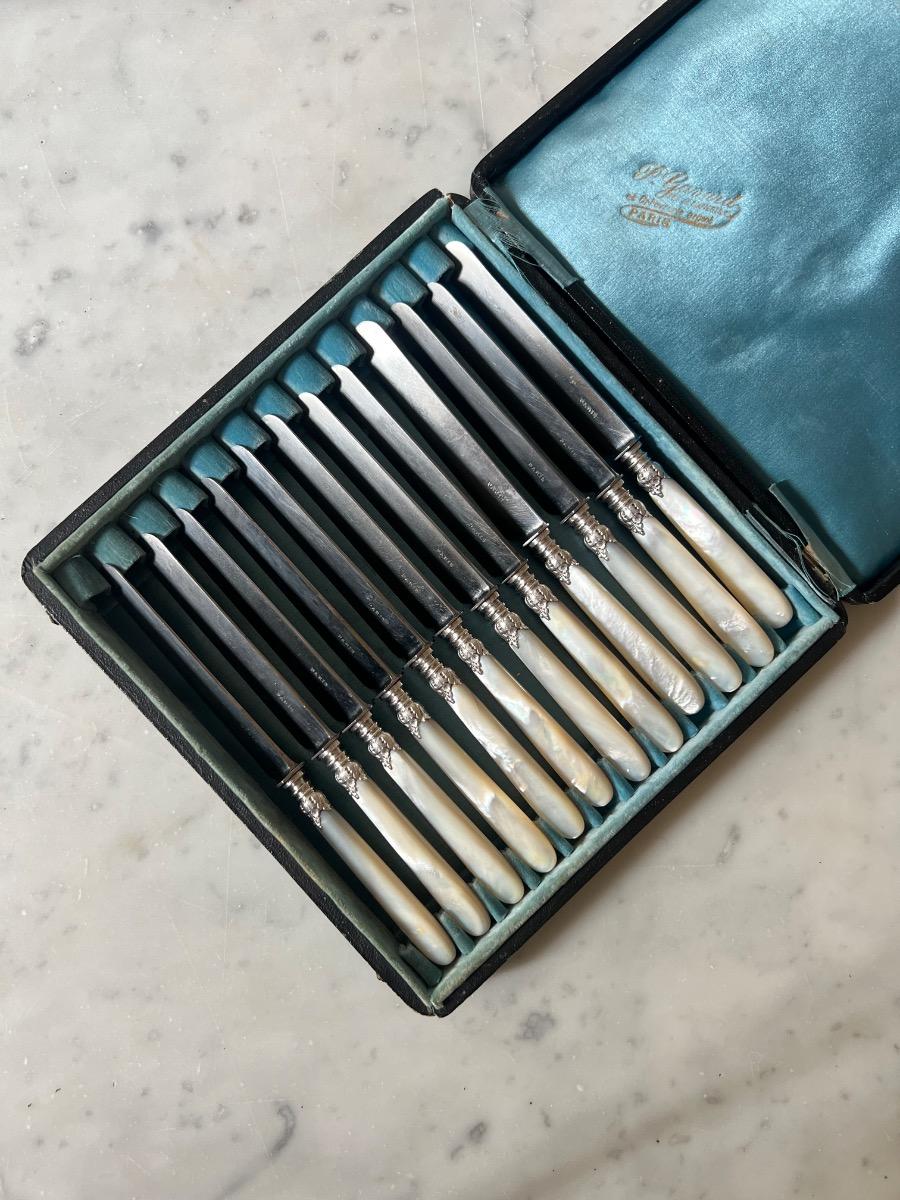 Service 12 couteaux XIXème entremets nacre