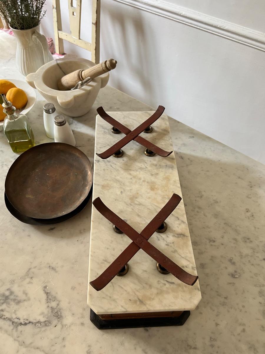 Balance XIXème chêne marbre cuivre