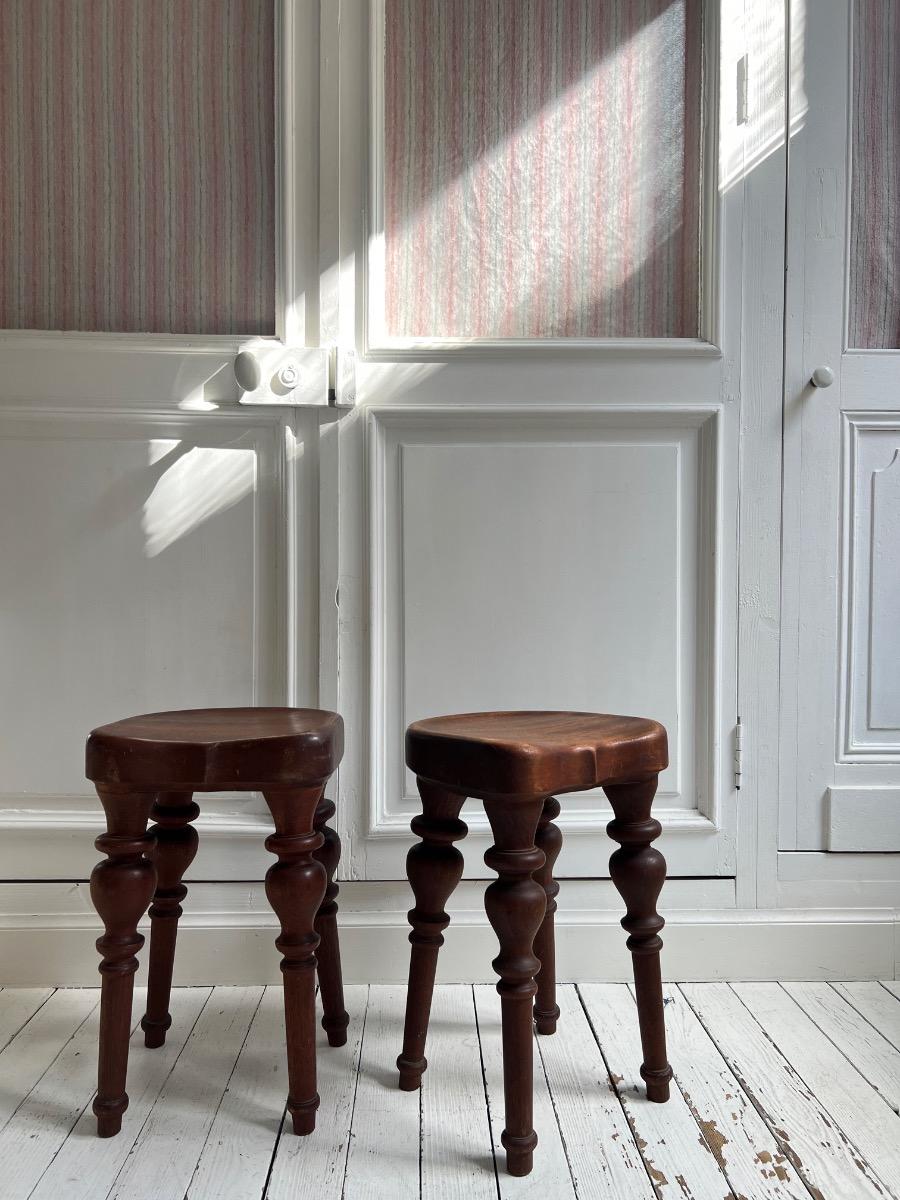 Paire de tabourets XIXème chêne 