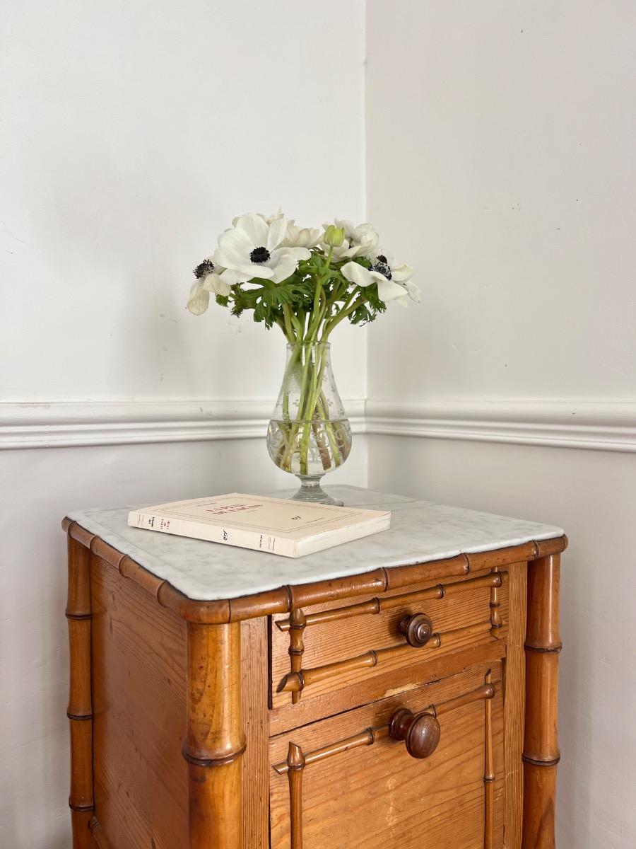 Chevet bois façon bambou 1900