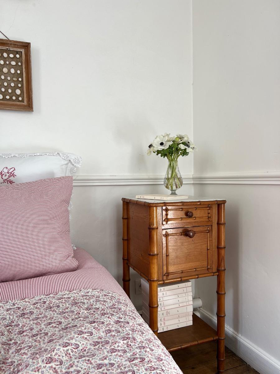 Chevet bois façon bambou 1900