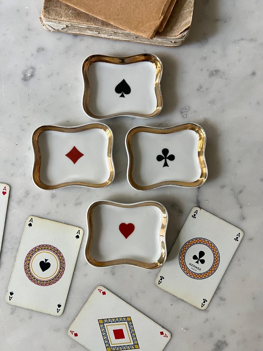 4 coupelles / cendriers à jeu porcelaine 1950