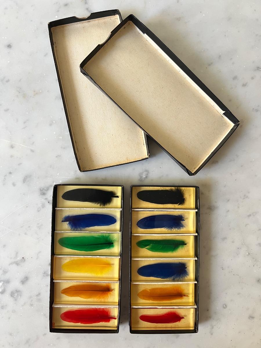 Service 12 porte-couteaux inclusion plumes