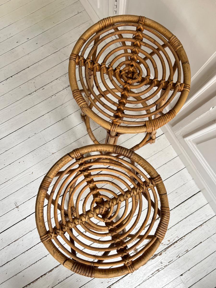 Paire de tabourets hauts rotin 1950