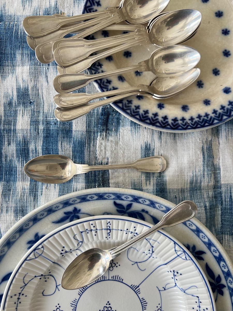 Service 12 cuillères dessert métal argenté 