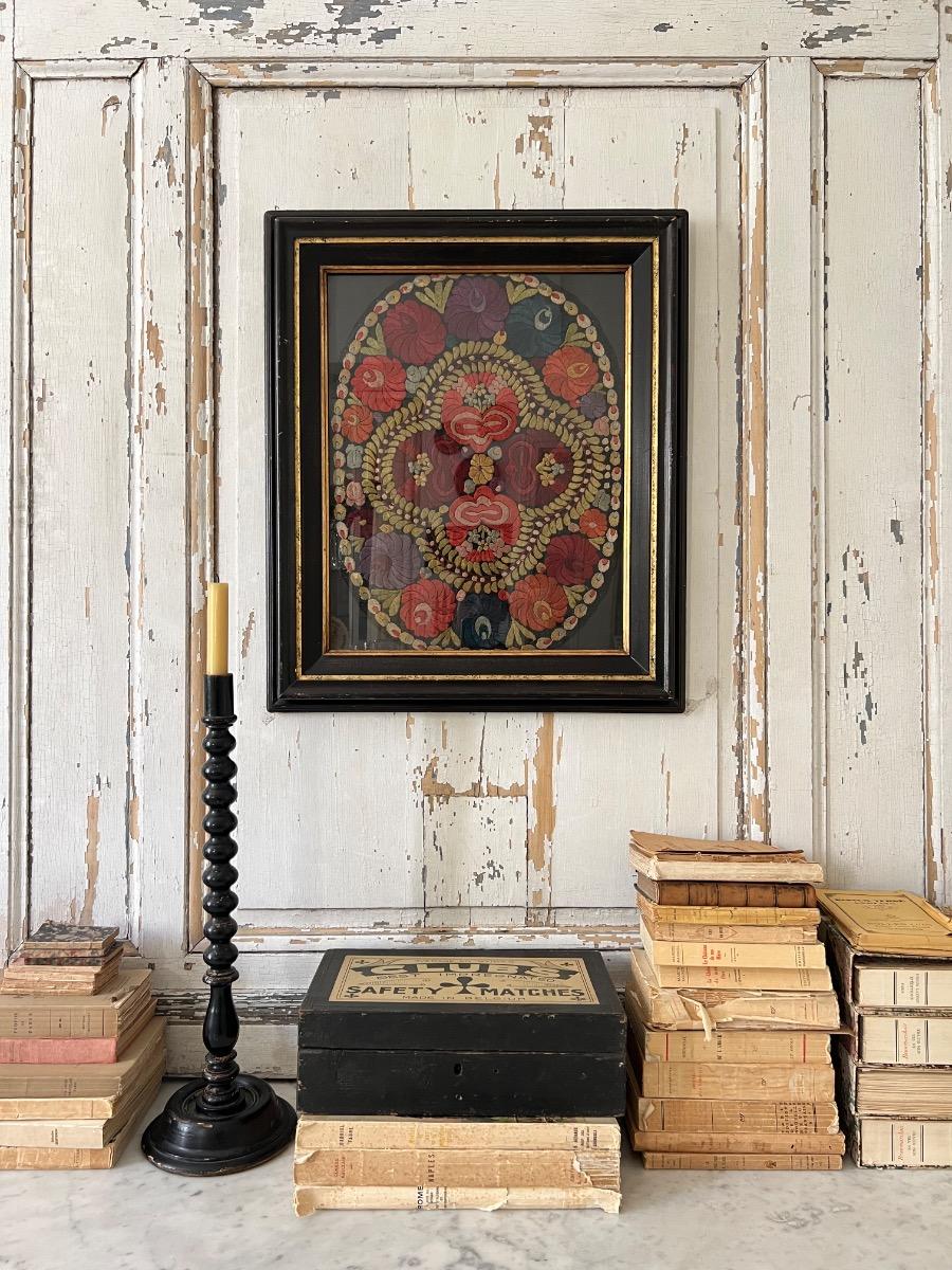 Ouvrage de broderie XIXème encadré 