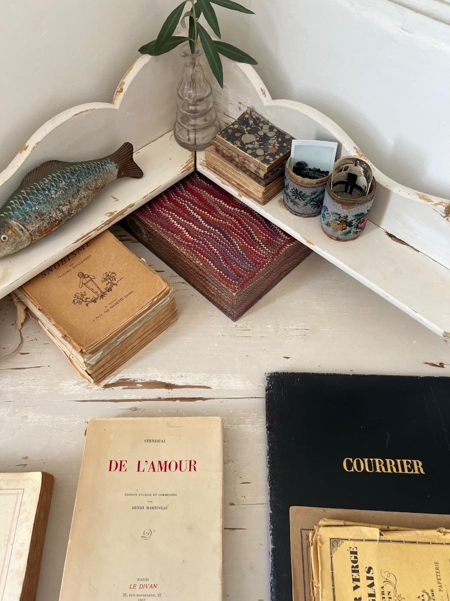 Table d’encoignure 1900