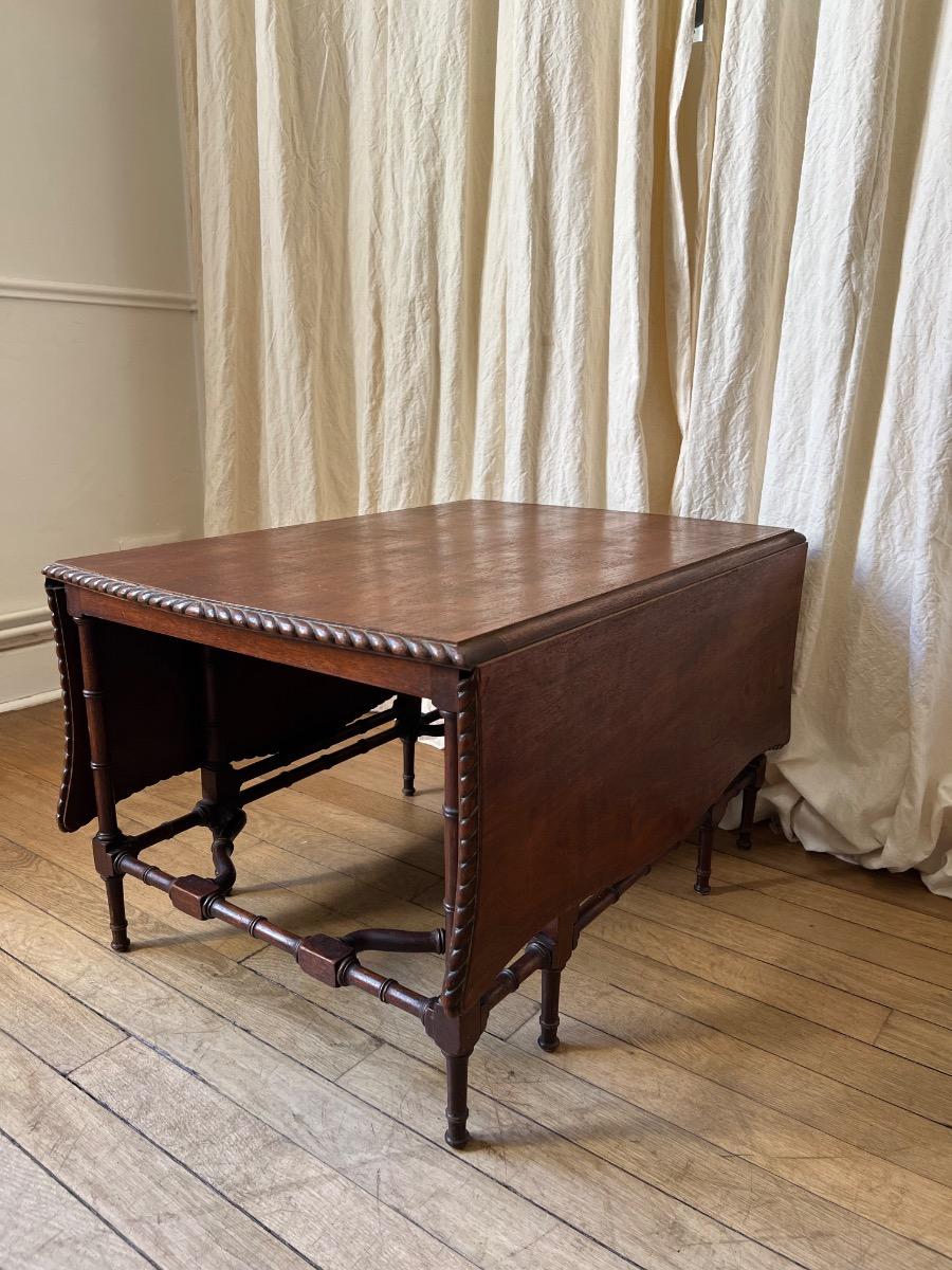 Table basse modulable 1940