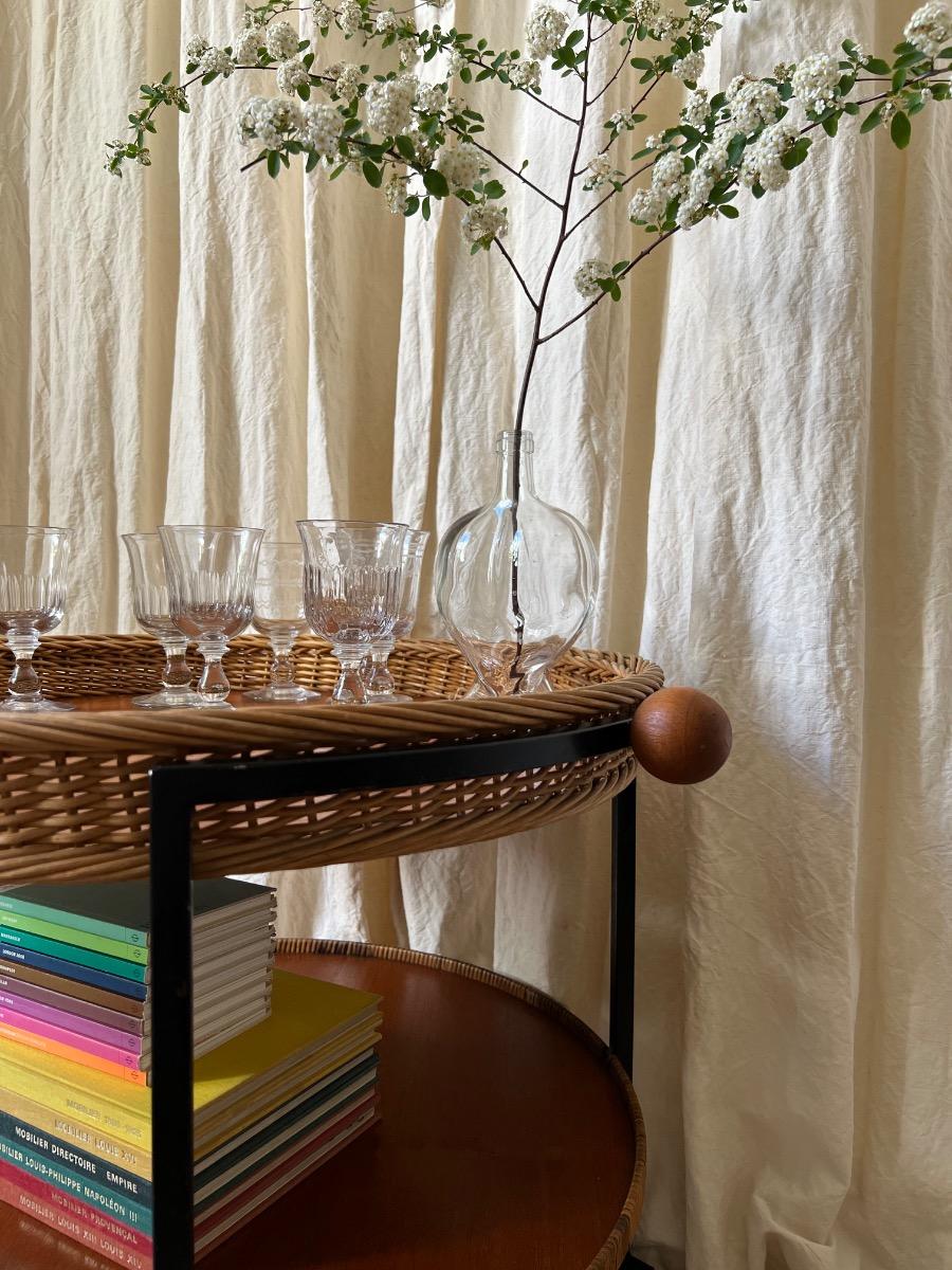 Desserte roulante rotin métal 1950