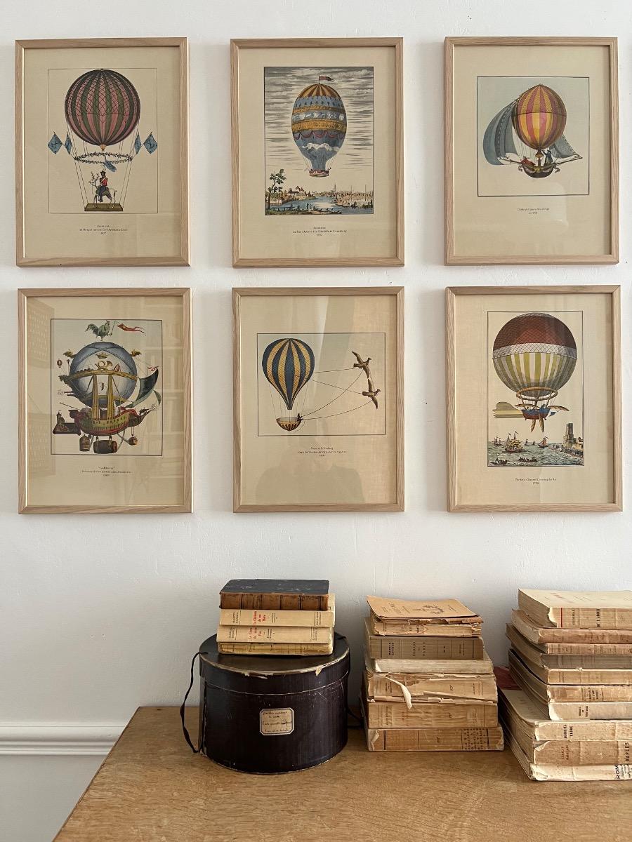 10 planches illustrées ballons encadrées 